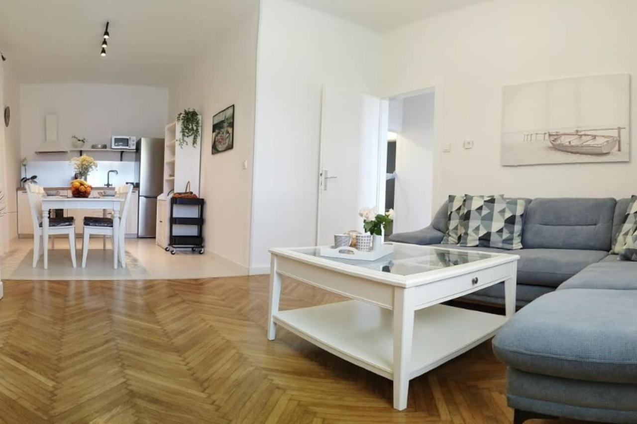 Luxury Apartment Lukas Orebić Eksteriør billede